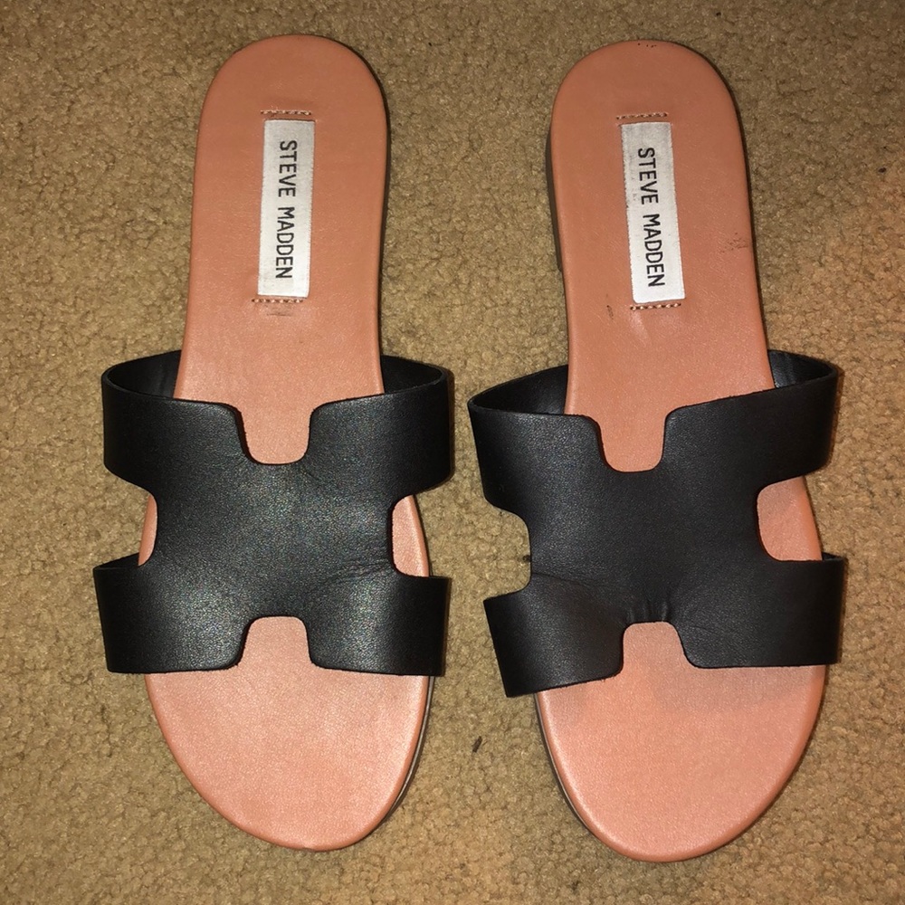 Steve Madden Greece Sandals